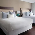 Comfort Inn & Suites Pottstown Eastern Gateway